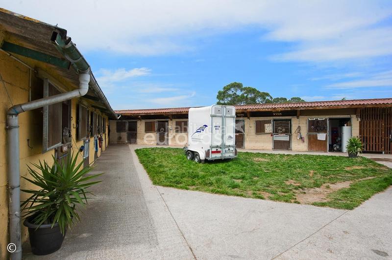 Foto 0b483e12-4b59-41af-aa63-dbd25fcb1a24. Casa amb aparcament a El Callejo - La Pesquera - La Arenosa Laredo