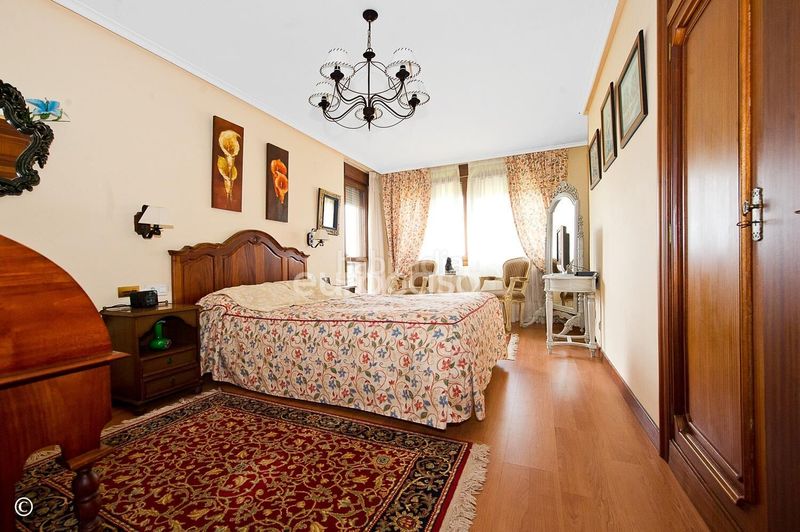 Foto 33f9cdd2-96ce-4416-be8e-f78760dd7d3e. Casa con parcheggio in El Callejo - La Pesquera - La Arenosa Laredo