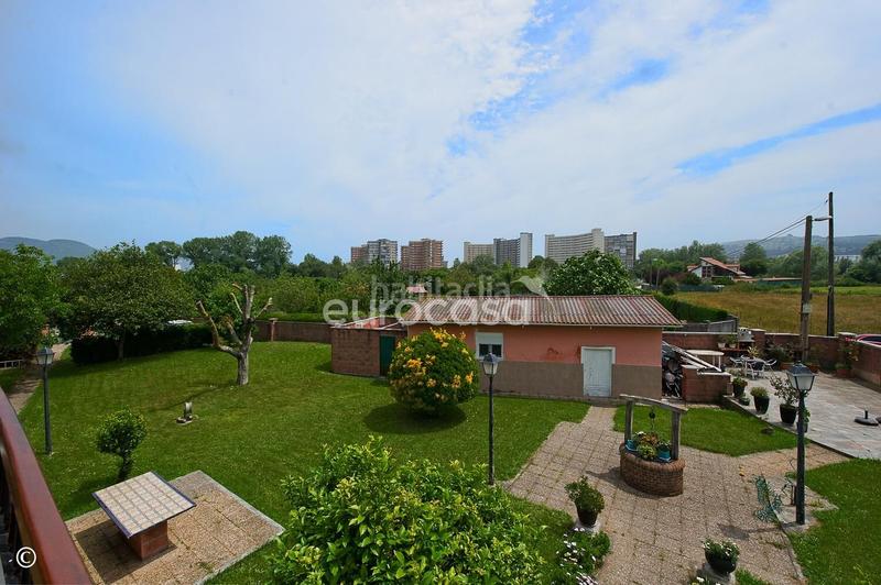 Foto 75d4d4ef-1b06-48dd-9dea-15898e609c59. Casa amb aparcament a El Callejo - La Pesquera - La Arenosa Laredo