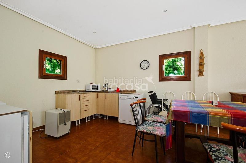 Foto 1304232d-5053-4ce3-be7f-5497713ade6d. Casa bifamiliare con riscaldamento parcheggio in Peñacastillo - Nueva Montaña Santander