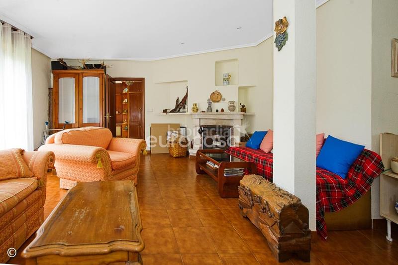 Foto 33a43628-86d5-46a9-bd1f-21f3179c26c1. Casa bifamiliare con riscaldamento parcheggio in Peñacastillo - Nueva Montaña Santander