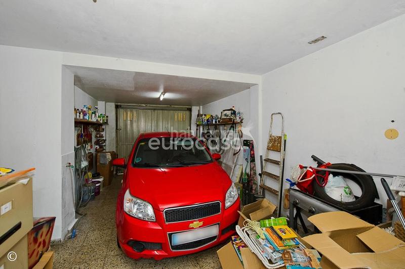 Foto 4169bdae-b0e0-423d-a344-7ee0800fa15e. Casa bifamiliare con riscaldamento parcheggio in Peñacastillo - Nueva Montaña Santander