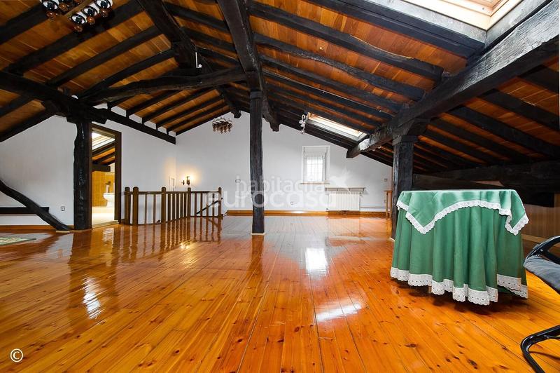 Foto 4d07f03d-681f-44d4-aca7-5889dc1e00d1. Casa con riscaldamento in Alisal - San Román Santander