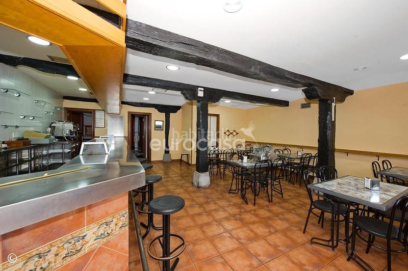 Foto 917aa596-c1d0-4b35-a70f-a896dfe8755e. Casa con riscaldamento in Alisal - San Román Santander