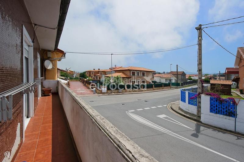 Foto 91d9a2d6-36a8-442c-935b-7daa1e827037. Casa con riscaldamento in Alisal - San Román Santander
