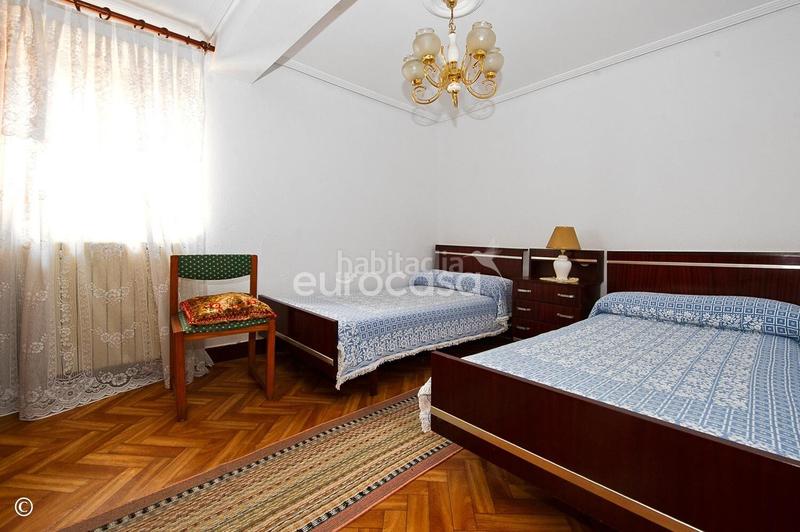 Foto e242c5ff-ee4c-4fec-9a04-8f648cb50710. Casa con riscaldamento in Alisal - San Román Santander