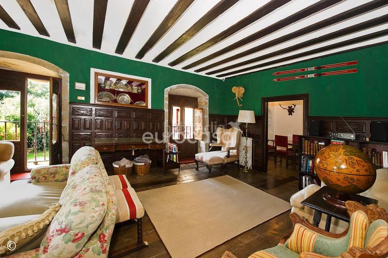 Foto df3bbad3-5515-4a1b-9704-2583d9dcb697. Casa adosada el privilegio de lo único en Entrambasaguas