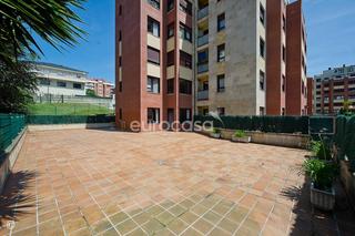 Lloguer Pis  Calle castor agra garcia. Tu paraíso en valdenoja