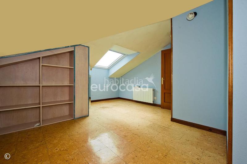 Foto bdb6d398-11be-4929-a099-91b56bebe843. Casa a schiera con riscaldamento parcheggio in Muriedas Camargo