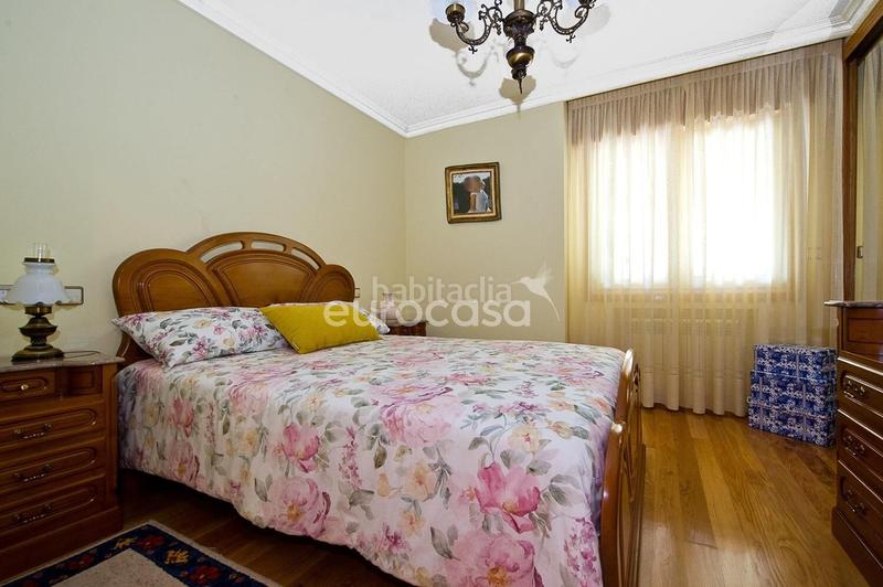 Foto 6f7652ff-6cb4-45d6-a43e-feb43093cfab. Casa tu refugio privado entre naturaleza y mar en Miengo