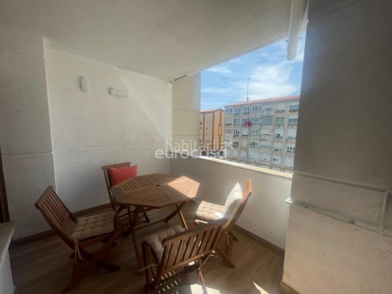 Foto 20a8f2d9-8194-4321-8b72-9eb5bf3336c7. Location appartement avec chauffage dans Los Castros Santander