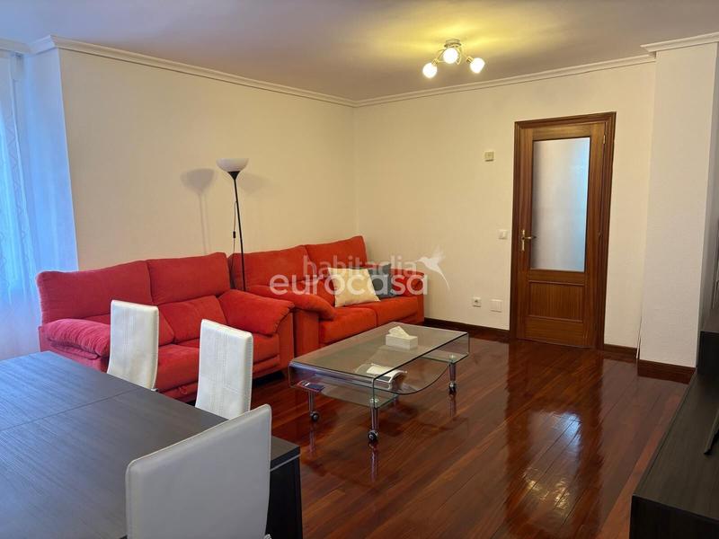 Foto a4c9a250-9e0b-4dc4-9c54-2a203a82423c. Location appartement avec chauffage dans Los Castros Santander