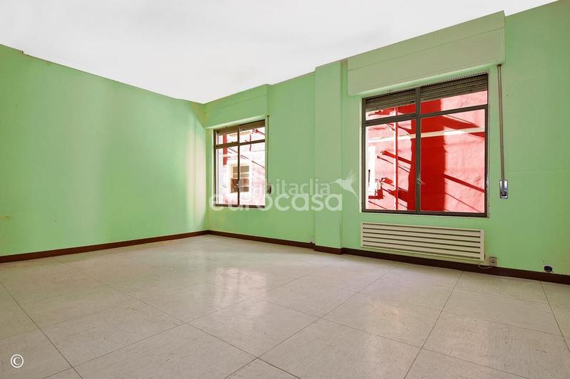 Foto 6b86d193-d11e-44ee-a6f5-3668020563aa. Geschäftsraum in Puerto Chico Santander