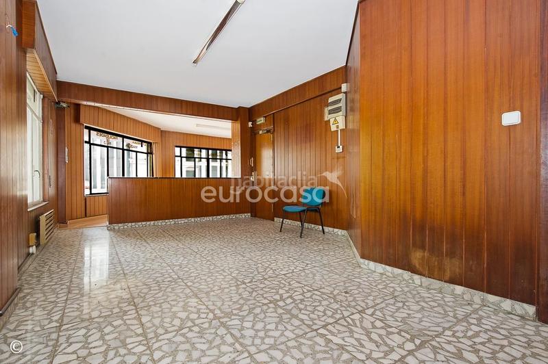 Foto a6dd126a-43cc-46c0-8863-2a28acf65a76. Geschäftsraum in Puerto Chico Santander