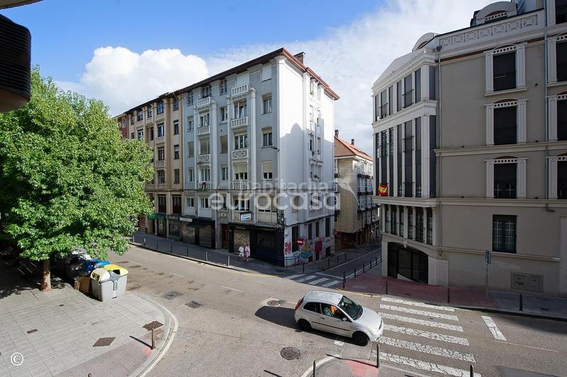 Foto bcddf642-a04a-4aa6-ba19-0919b8466e19. Geschäftsraum in Puerto Chico Santander