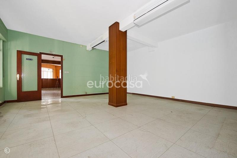 Foto cd0774f9-a740-4e1d-994a-308a22a6a864. Geschäftsraum in Puerto Chico Santander