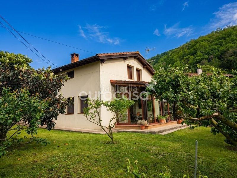 Foto 01ed360d-7459-4849-9d0b-4d01b62b9ae6. Casa amb aparcament a Cillorigo de Liébana