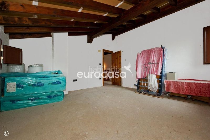 Foto 03346f0b-408c-4943-81e7-8eb0adc175c1. Casa amb aparcament a Cillorigo de Liébana