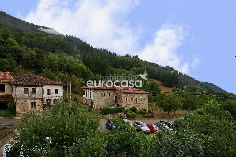 Foto 063696da-7c23-4154-ad43-fa180c0c4451. Casa amb aparcament a Cillorigo de Liébana