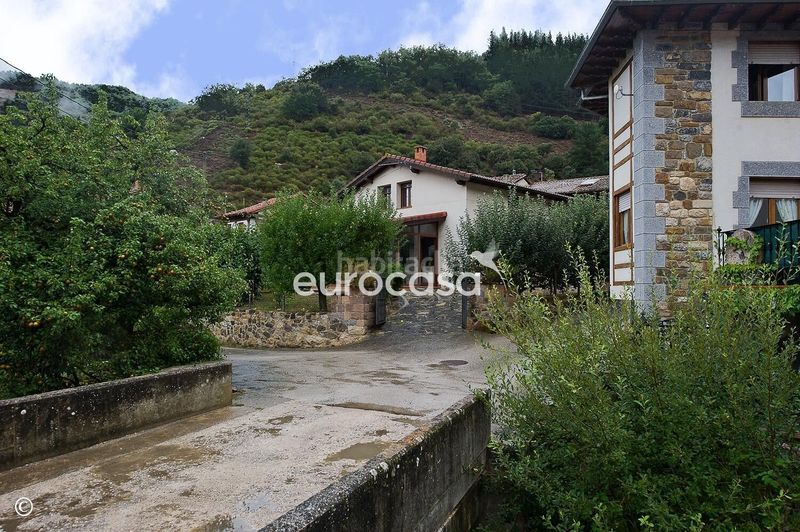 Foto 14d0935a-3fd0-494a-939e-f652df5f891b. Casa amb aparcament a Cillorigo de Liébana