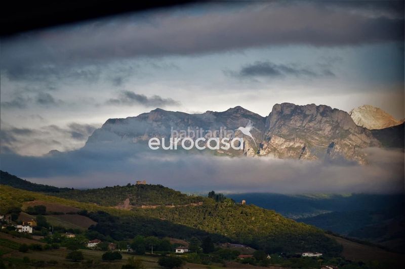 Foto f87d92a2-8c91-4b71-8994-742304e5d6b6. Casa amb aparcament a Cillorigo de Liébana