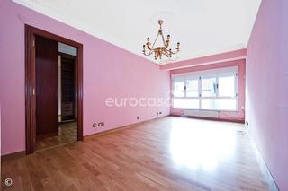 Appartement  Calle jimenez diaz. Espacio, luz y encanto a un paso del centro