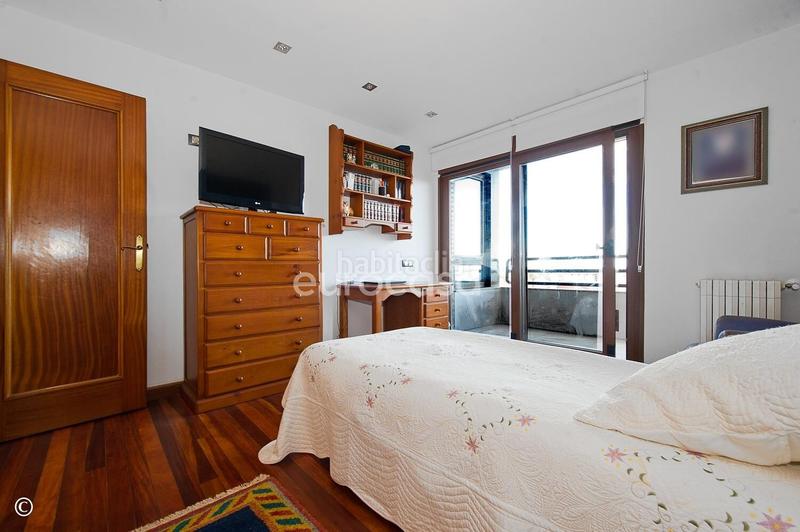 Foto 0f6fbe20-6ca7-4e1e-9d67-fa74077c43fc. Appartement avec chauffage parking dans El Sardinero Santander