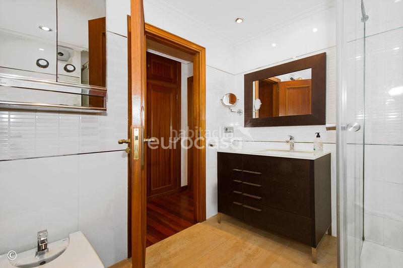 Foto 35463c0a-2596-474b-ada3-c19bb725085e. Appartement avec chauffage parking dans El Sardinero Santander