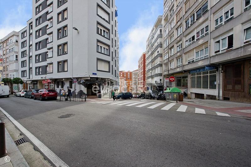 Foto b697584f-83fb-48c4-9528-1e107b6833cc. Pis amb calefacció a Numancia - San Fernando Santander