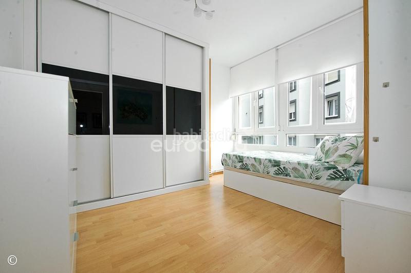 Foto f88a506d-3e5a-4e4e-a7d2-429397dc9470. Pis amb calefacció a Numancia - San Fernando Santander