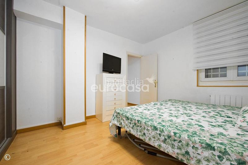 Foto ff00adff-1725-4c58-b8e5-cf23437aa42e. Pis amb calefacció a Numancia - San Fernando Santander