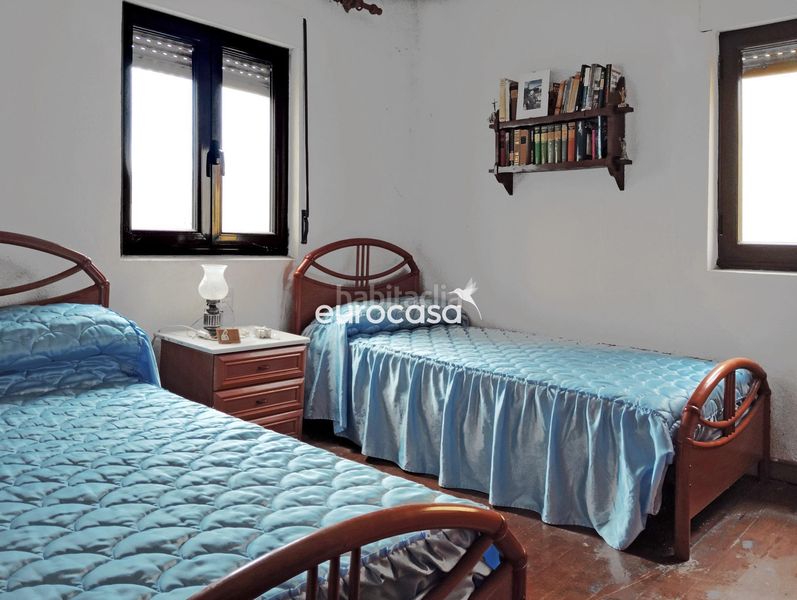 Foto 76b0f57b-eb39-4e1a-a93c-31be9c938e57. Casa amb calefacció a Castañeda