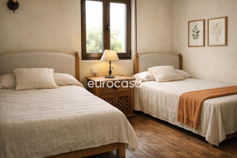 Foto ebb0078c-3f7f-444a-b861-6309e7399b15. Casa amb calefacció a Castañeda