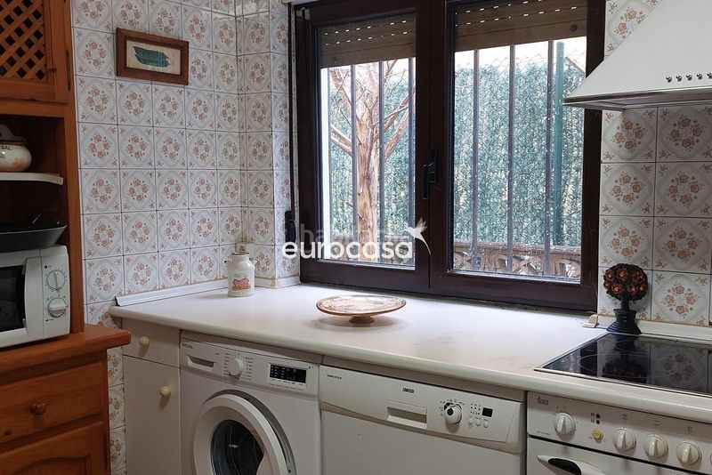 Foto f8a9023f-3643-478c-be19-d14dae26f595. Casa amb calefacció a Castañeda