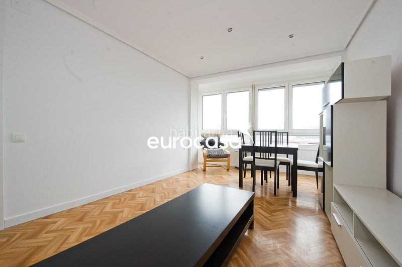 Foto 77eaa14a-e3ad-4a75-9b49-25e9841a2bac. Pis amb calefacció a Peñacastillo - Nueva Montaña Santander