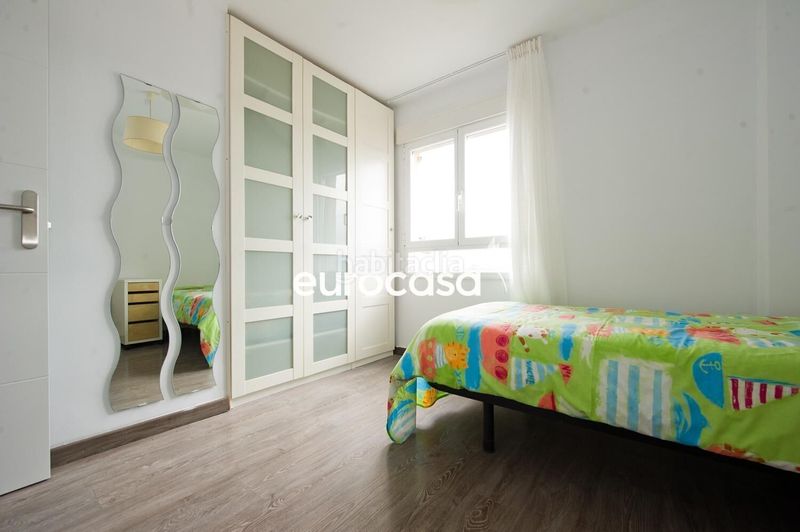 Foto aceaf615-0567-4915-8085-0d428f51da1d. Pis amb calefacció a Peñacastillo - Nueva Montaña Santander