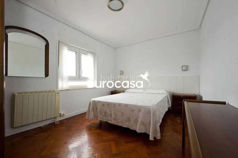 Foto e4c96014-18b2-4cc5-9e73-a5399cfeaa05. Pis amb calefacció a Peñacastillo - Nueva Montaña Santander