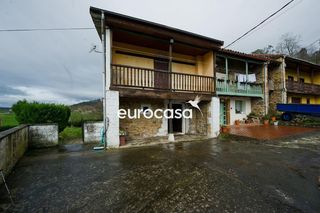 Casa adossada a Barrio de Tigudín