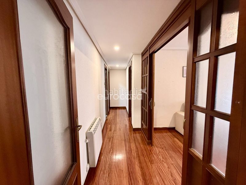Foto 170006b1-810e-4b93-8ced-587501353f85. Pis a Cuatro Caminos Santander