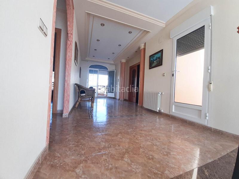 Foto 0387657e-6772-441c-b1ba-ed23eb949134. Chalet avec chauffage parking dans Ciutat Jardí - Torreta Verdí Elche / Elx