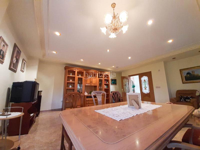 Foto 0c40690f-3112-4a68-9eb7-c22f0a3889db. Chalet avec chauffage parking dans Ciutat Jardí - Torreta Verdí Elche / Elx