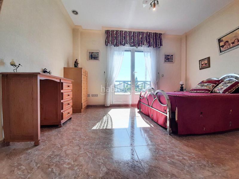 Foto 5c250fff-3da1-4962-8cf5-d2747726b462. Chalet avec chauffage parking dans Ciutat Jardí - Torreta Verdí Elche / Elx