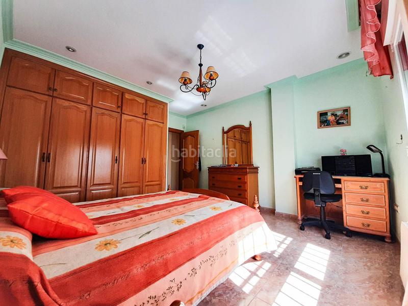 Foto 6dda7c3b-bace-462a-aaf6-44d18e6d3972. Chalet avec chauffage parking dans Ciutat Jardí - Torreta Verdí Elche / Elx