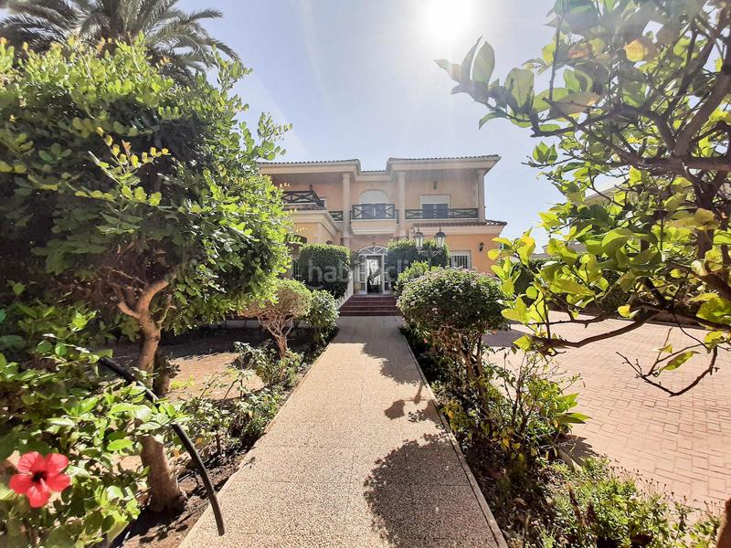 Foto 8ccbfe89-2716-4812-bc13-309d0d1e9154. Chalet avec chauffage parking dans Ciutat Jardí - Torreta Verdí Elche / Elx