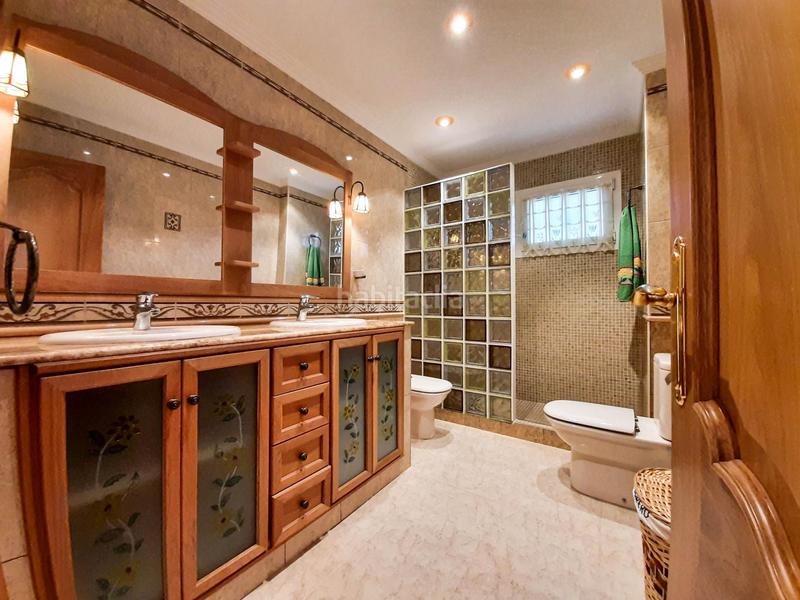 Foto b2d50244-e6a0-4dbe-95ca-9d7a109e9d55. Chalet avec chauffage parking dans Ciutat Jardí - Torreta Verdí Elche / Elx