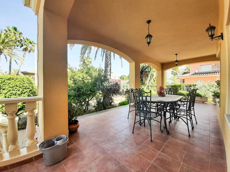 Foto b513cc52-618a-425a-9b89-62c5871a4c3b. Chalet avec chauffage parking dans Ciutat Jardí - Torreta Verdí Elche / Elx