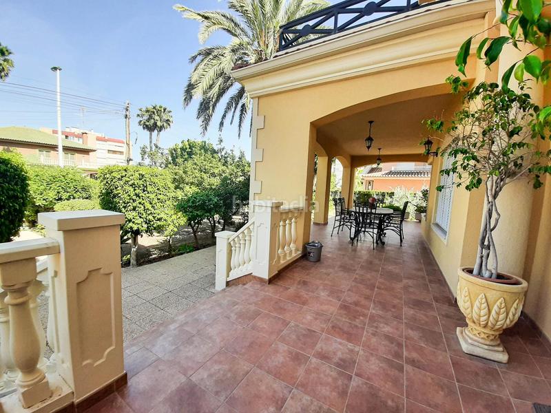 Foto b7d14652-3c75-4155-8296-e2779e4f1153. Chalet avec chauffage parking dans Ciutat Jardí - Torreta Verdí Elche / Elx