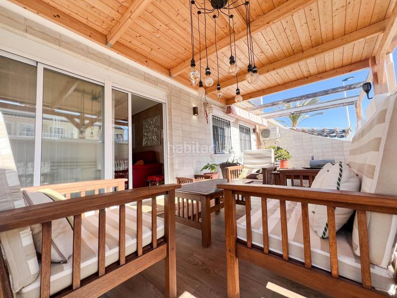Foto c237dc8f-95e1-4458-a22b-a5132caa752a. Chalet con riscaldamento parcheggio piscina in Monte y Mar Santa Pola