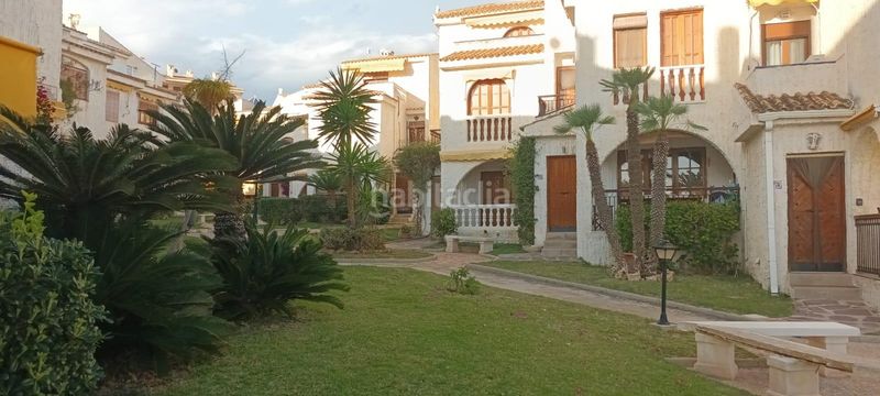 Foto 977f2367-5440-40af-b8c8-3d56ab218da1. Aparcament cotxe a Calas Santiago Bernabeu Santa Pola