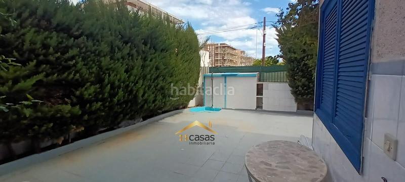 Foto 5977ccad-bd26-47e9-9952-3cf9d592dcd0. Casa a avenida albacete 117 a Gran Playa Santa Pola